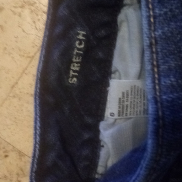 American Eagle Woman's Shorts size 6 - Picture 4 of 4